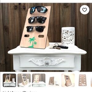 Sunglasses wooden holder from Etsy